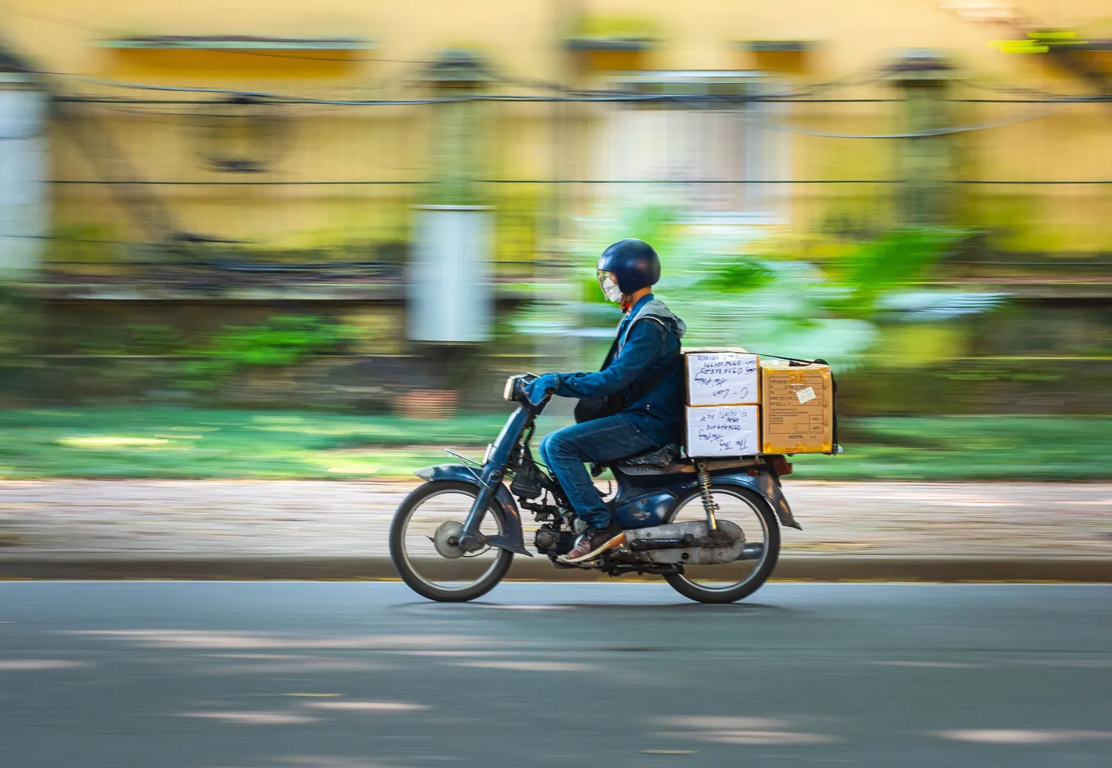Mastering AI & Same-Day Delivery: Future-Proof Your eCommerce Operations